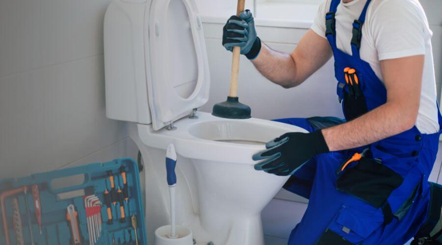 Professional emergency plumbing in Curran, MI